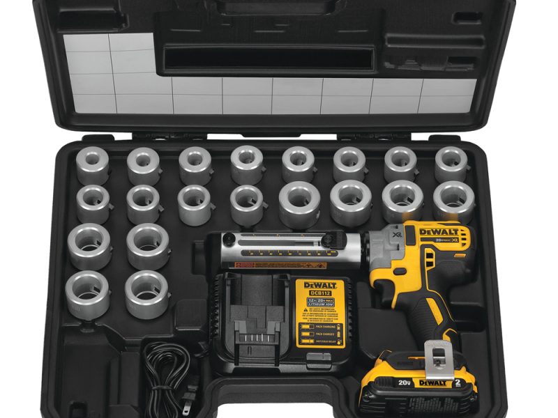 Pelador de cable inalámbrico 20VMax XR Cat. No. DCE151TD1