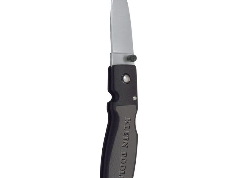 Navaja con seguro posterior y hoja drop-point (punta caída) de 64 mm Cat. No. 44001