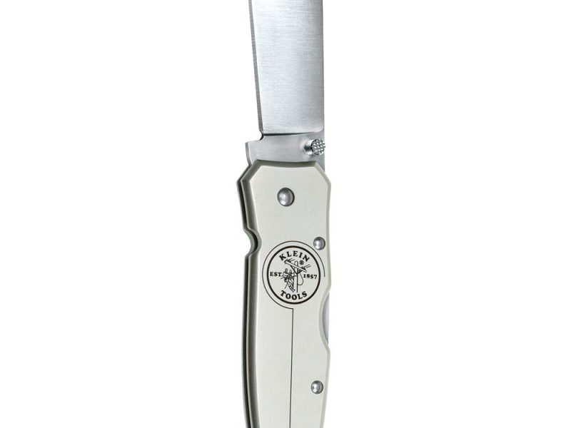 Navaja liviana con seguro posterior y hoja de 64 mm Cat. No. 44007