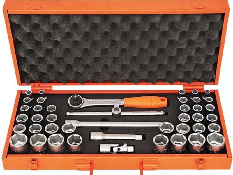 JGO DADOS Y ACCESORIOS MANDO 1/2"(10*32)MM (43 PZS) CAT. NO. 44831/443