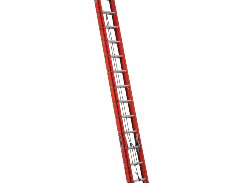 ESCALERA TELESCOPICA 36' F/V (C/SOPORTE RIG) (300 LBS)