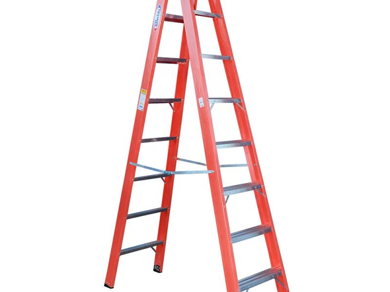 Escalera Tesoura aluminio/fibra dupla 2.40m - carga de trabajo 102kg - ANSI 14.5 (tipo II) Cat. No. TAFD-8